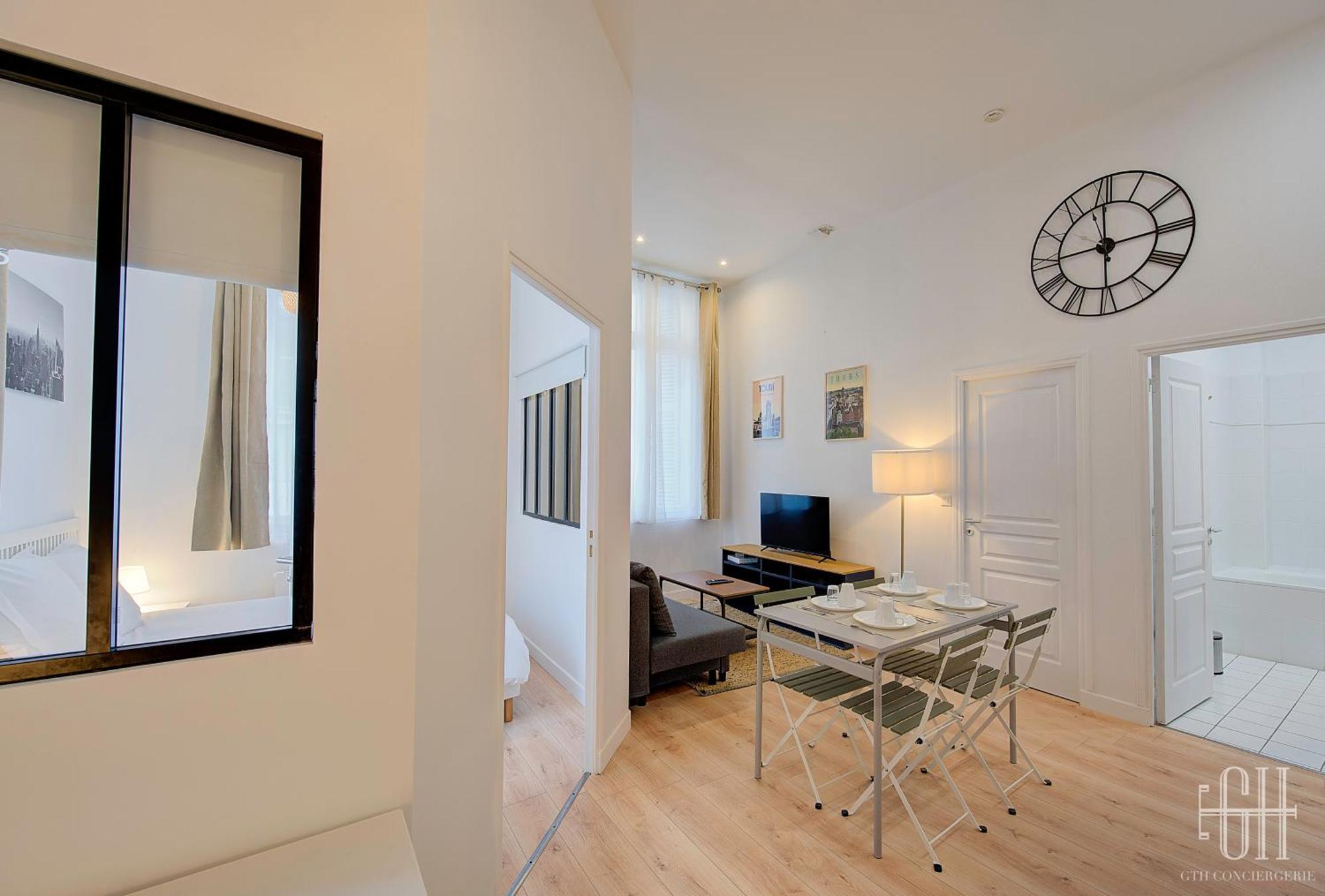 Le Cosy / Vieux Tours Apartment ภายนอก รูปภาพ